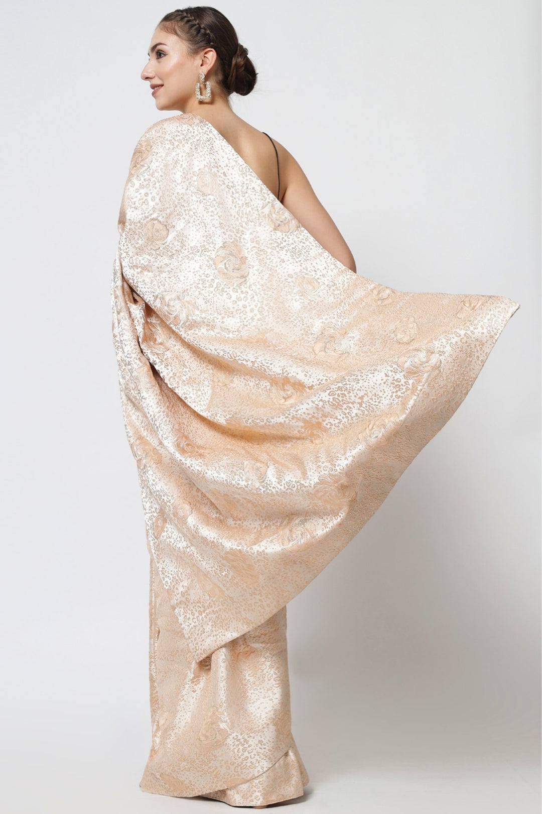 bollywood floral saree