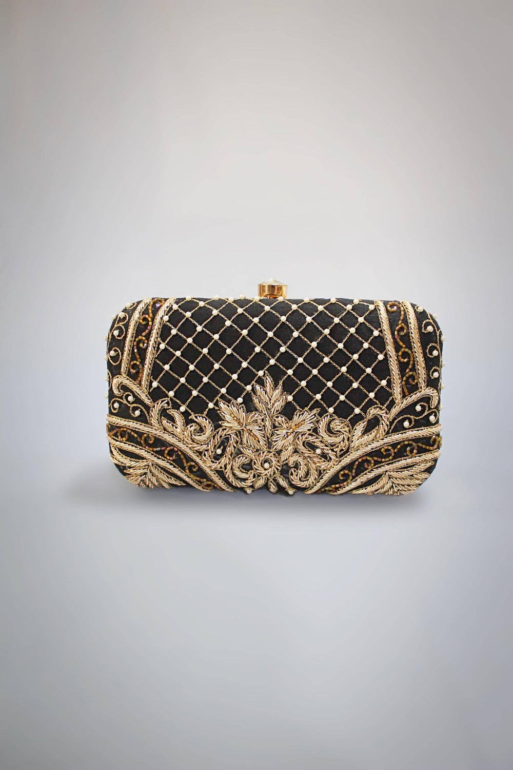 Traditional Black Clutch - Sttylme